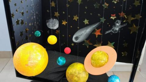 solar system model diorama