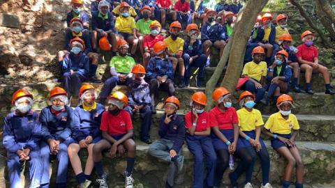 grade 6 sterkfontein caves